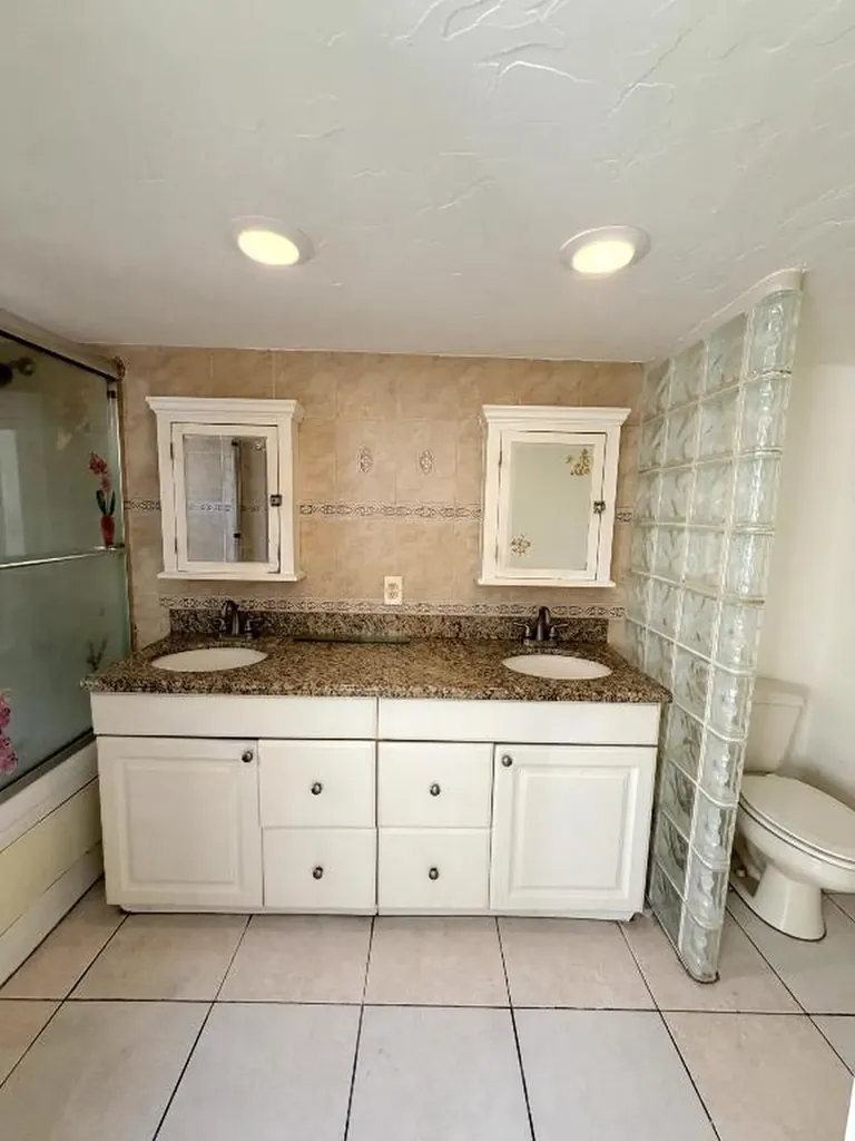 9300 SW 8th Street Boca Raton FL 33428
