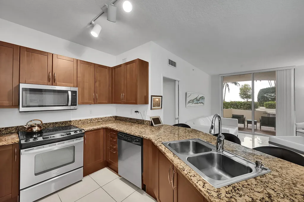 350 N Federal Highway Boynton Beach FL 33435