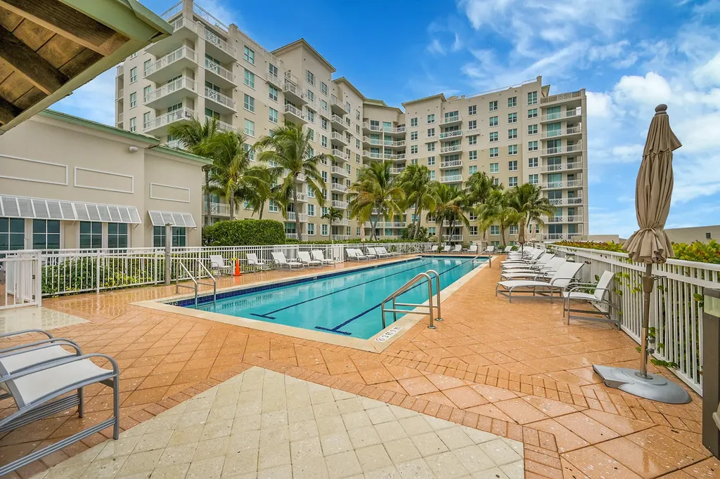 350 N Federal Highway Boynton Beach FL 33435