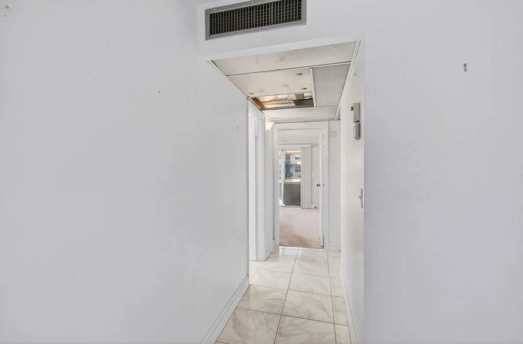 393 Flanders I Delray Beach FL 33484