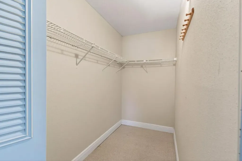 393 Flanders I Delray Beach FL 33484