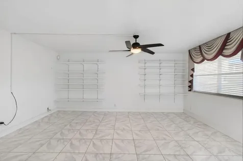 393 Flanders I Delray Beach FL 33484