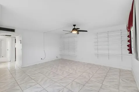 393 Flanders I Delray Beach FL 33484