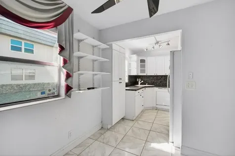 393 Flanders I Delray Beach FL 33484