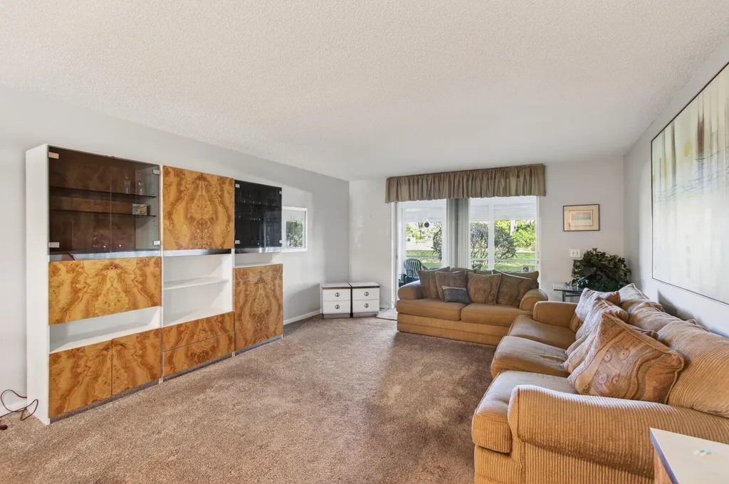 14701 Cumberland Drive Delray Beach FL 33446