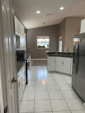 895 NW Sassafras Terrace Jensen Beach FL 34957