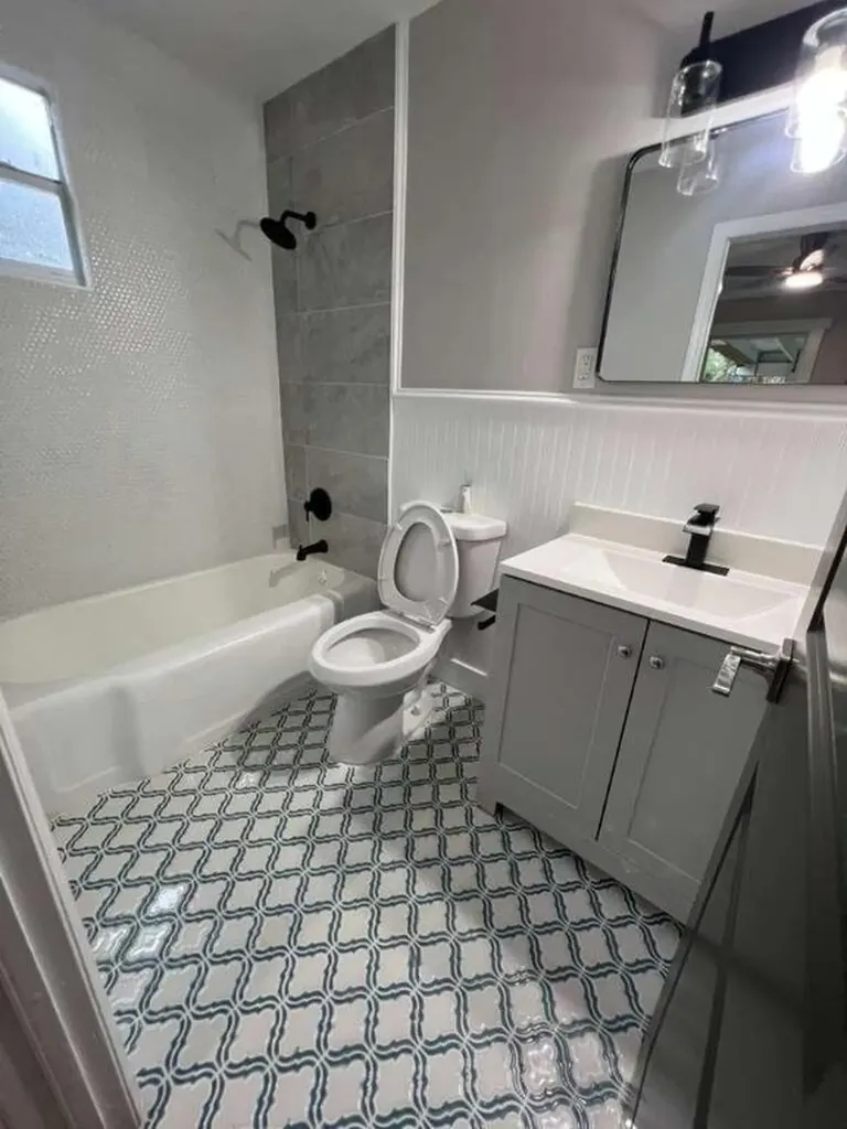 932 31st Street West Palm Beach FL 33407
