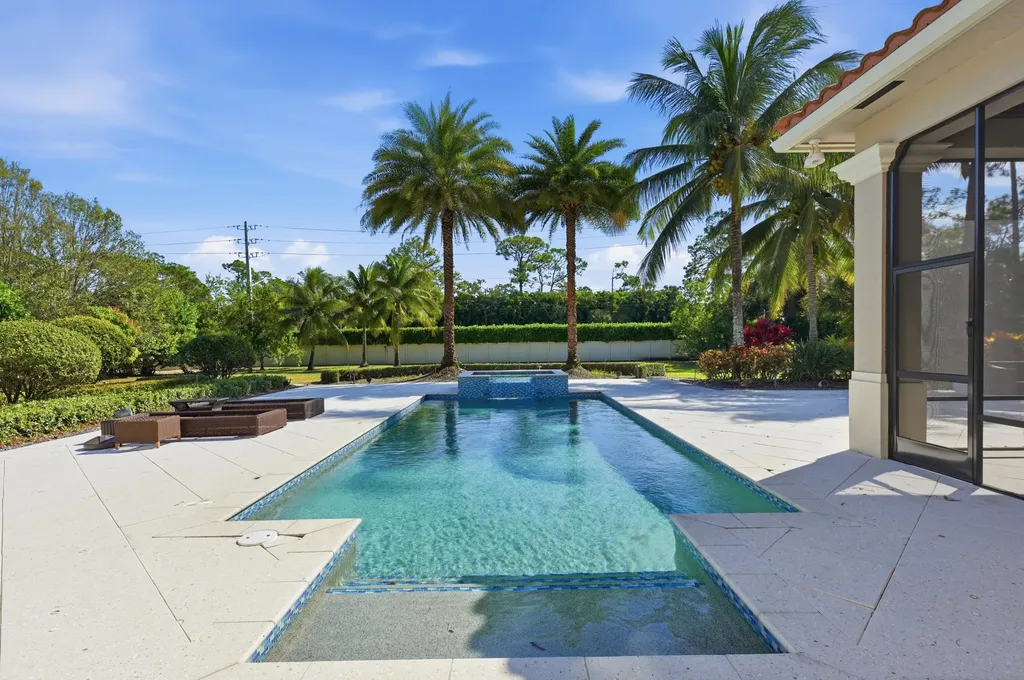13550 Greentree Trail Wellington FL 33414