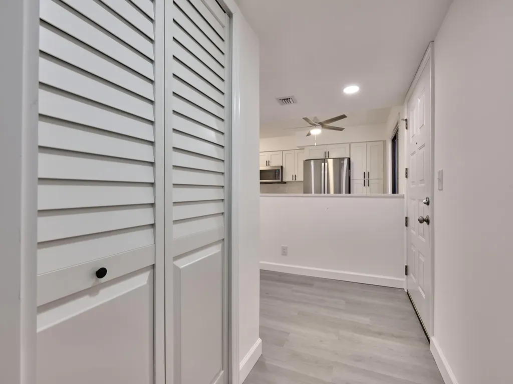 6193 Pointe Regal Circle Delray Beach FL 33484