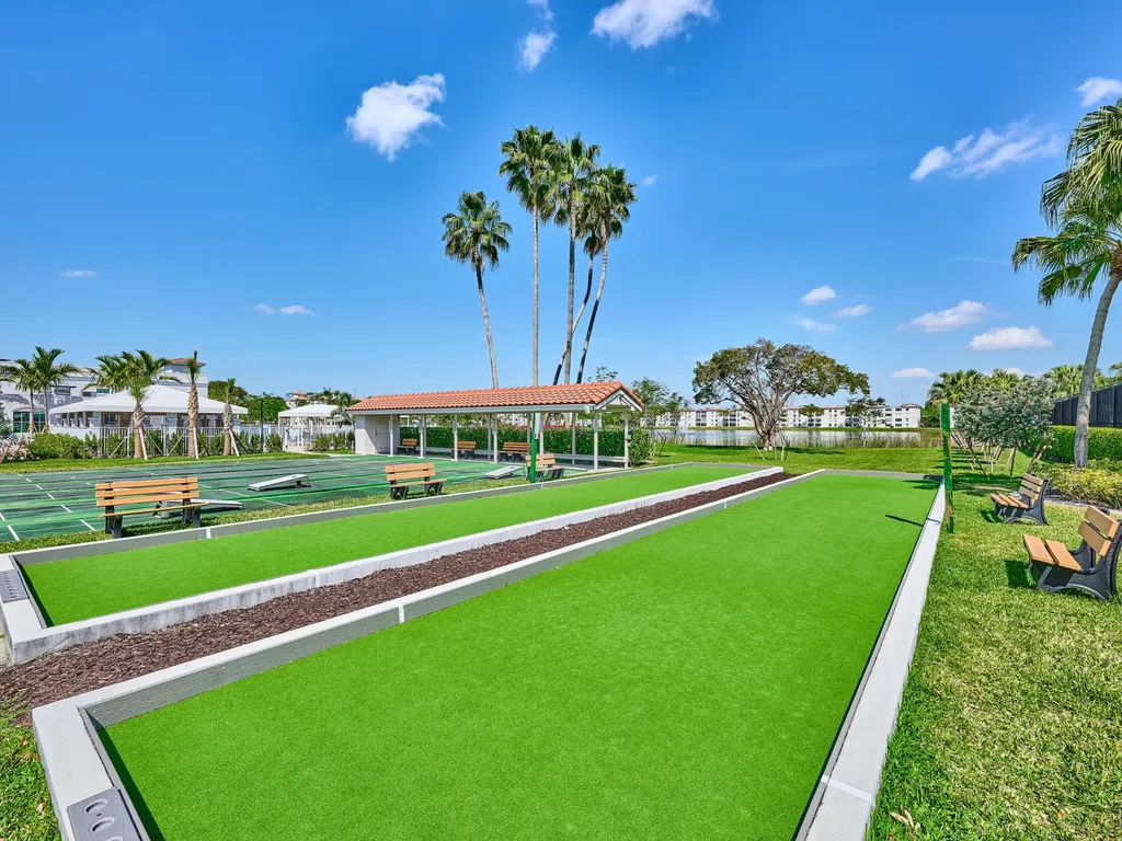 6193 Pointe Regal Circle Delray Beach FL 33484