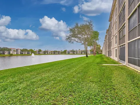 6193 Pointe Regal Circle Delray Beach FL 33484