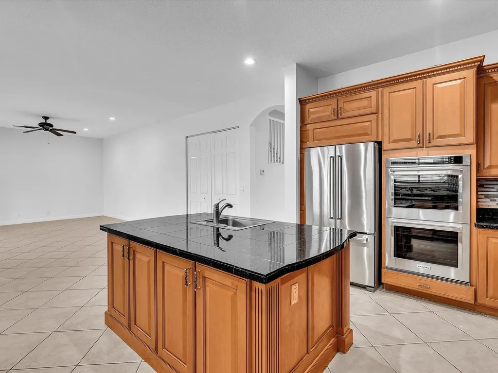 10844 Lake Wynds Court Boynton Beach FL 33437