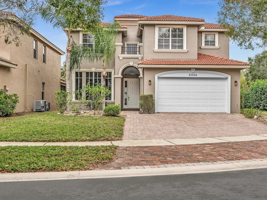 10844 Lake Wynds Court Boynton Beach FL 33437