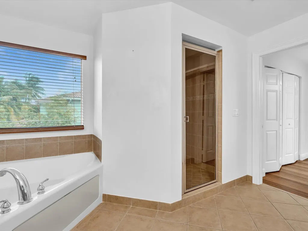 10844 Lake Wynds Court Boynton Beach FL 33437
