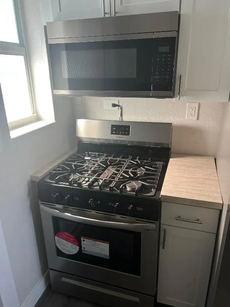 4611 NE 15th Avenue Pompano Beach FL 33064