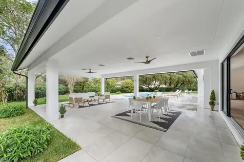15865 Hiller Street Wellington FL 33414
