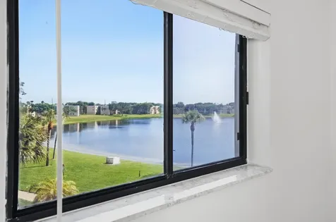 5130 Las Verdes Circle Delray Beach FL 33484