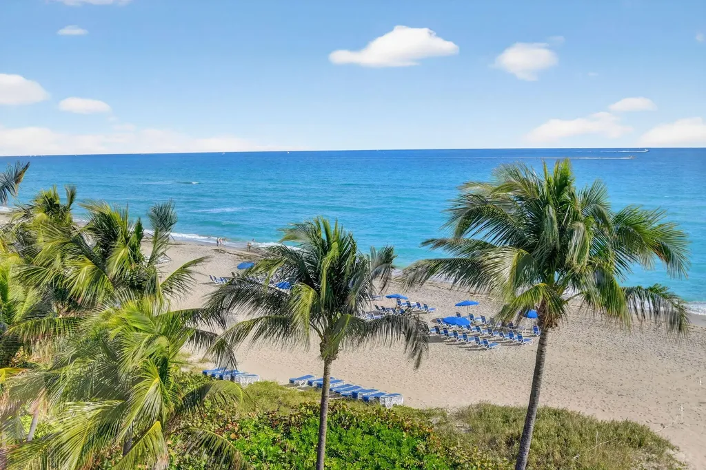2850 S Ocean Boulevard Palm Beach FL 33480