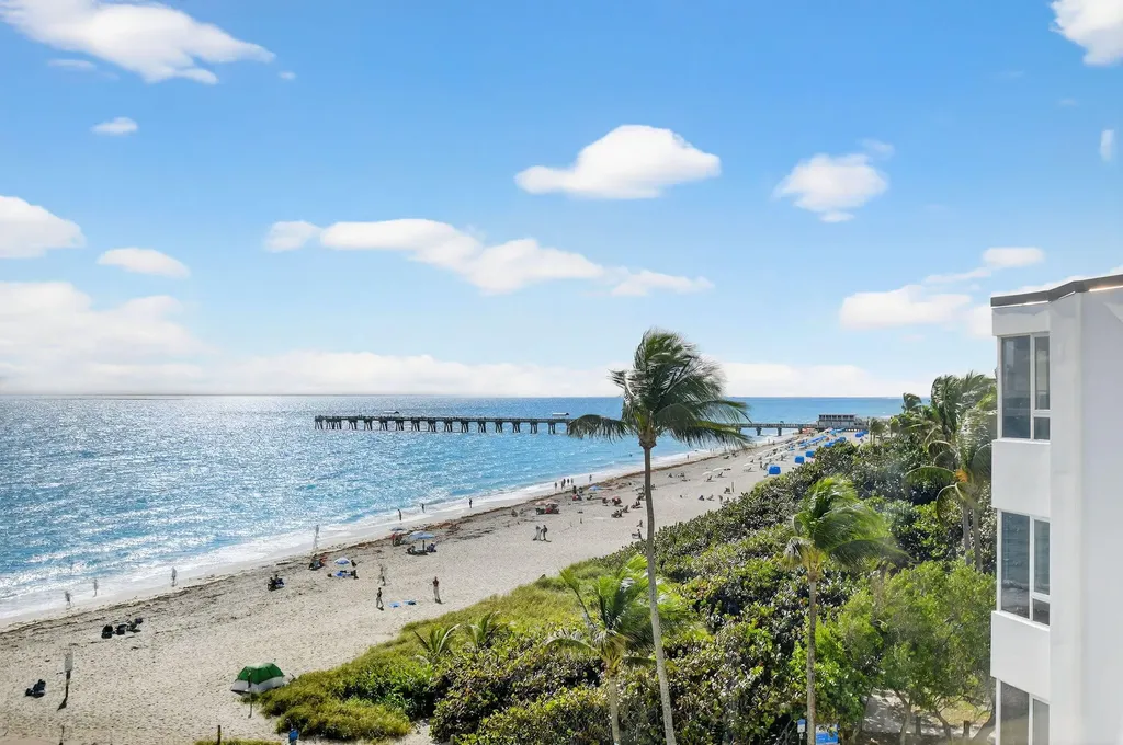 2850 S Ocean Boulevard Palm Beach FL 33480