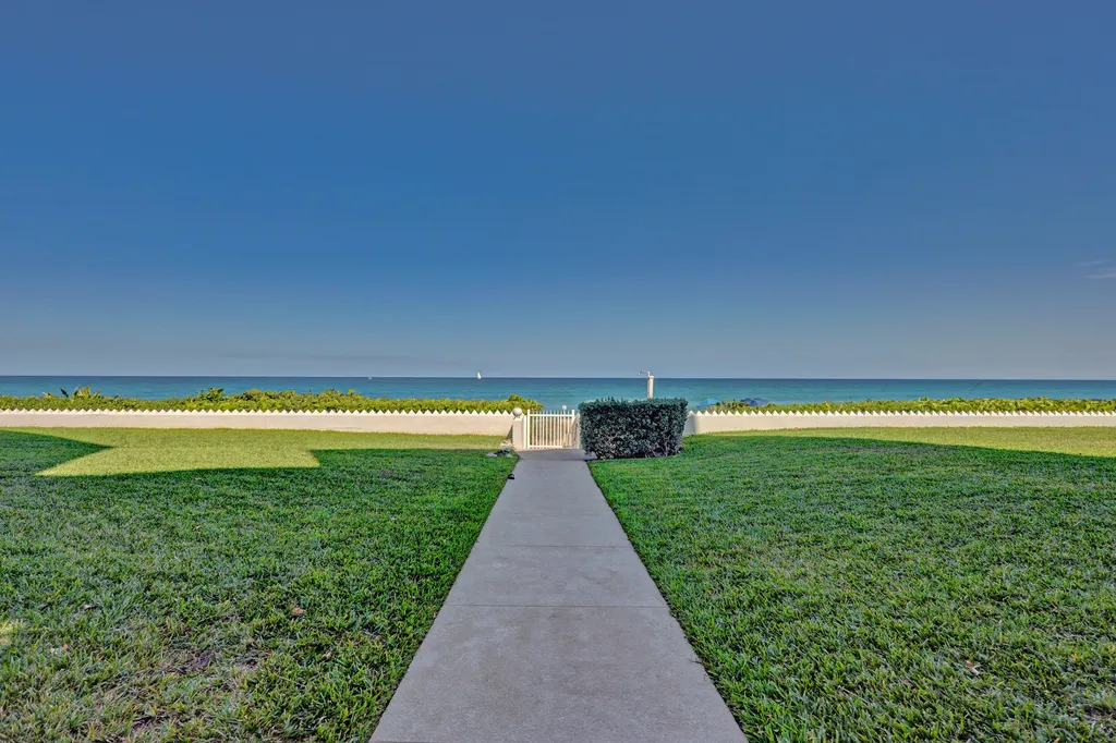 2850 S Ocean Boulevard Palm Beach FL 33480