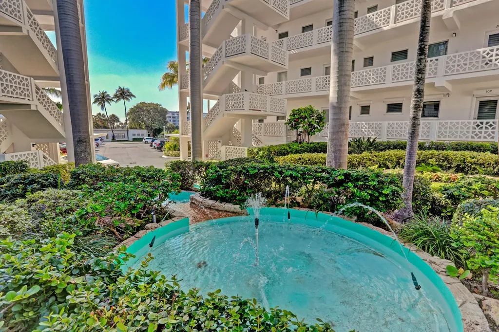 2850 S Ocean Boulevard Palm Beach FL 33480