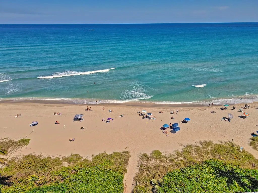2850 S Ocean Boulevard Palm Beach FL 33480