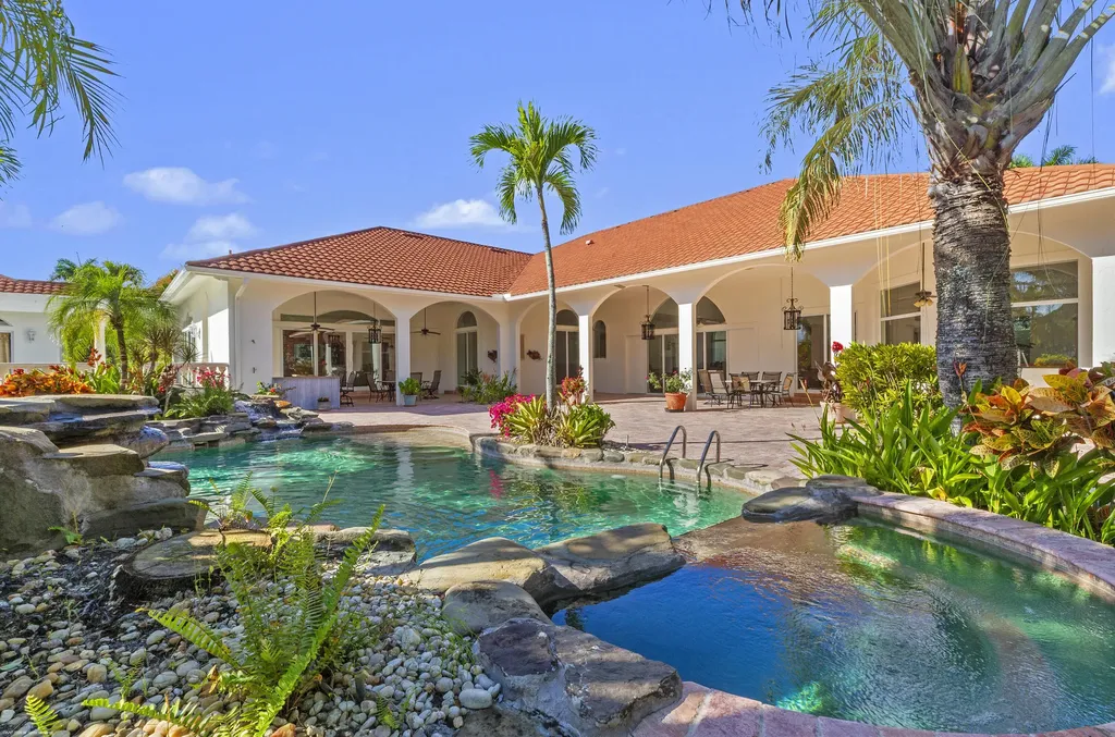 15330 Ocean Breeze Lane Wellington FL 33414