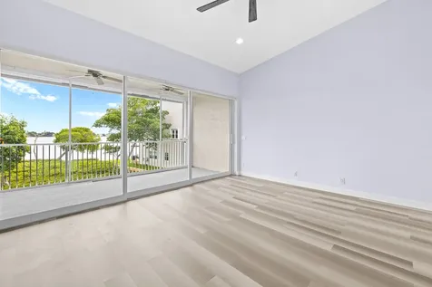 88 N Lakeshore Drive Hypoluxo FL 33462