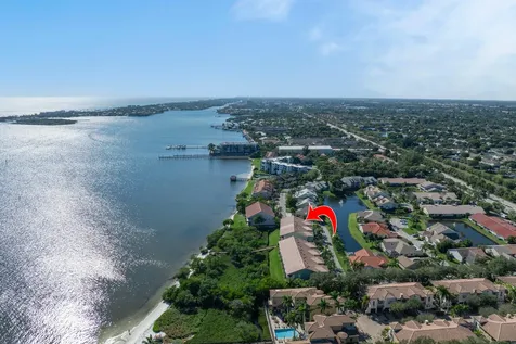 88 N Lakeshore Drive Hypoluxo FL 33462