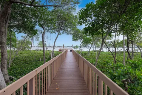 88 N Lakeshore Drive Hypoluxo FL 33462