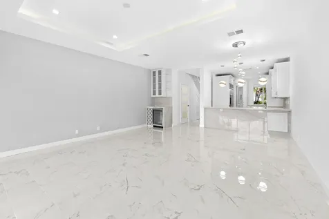 88 N Lakeshore Drive Hypoluxo FL 33462