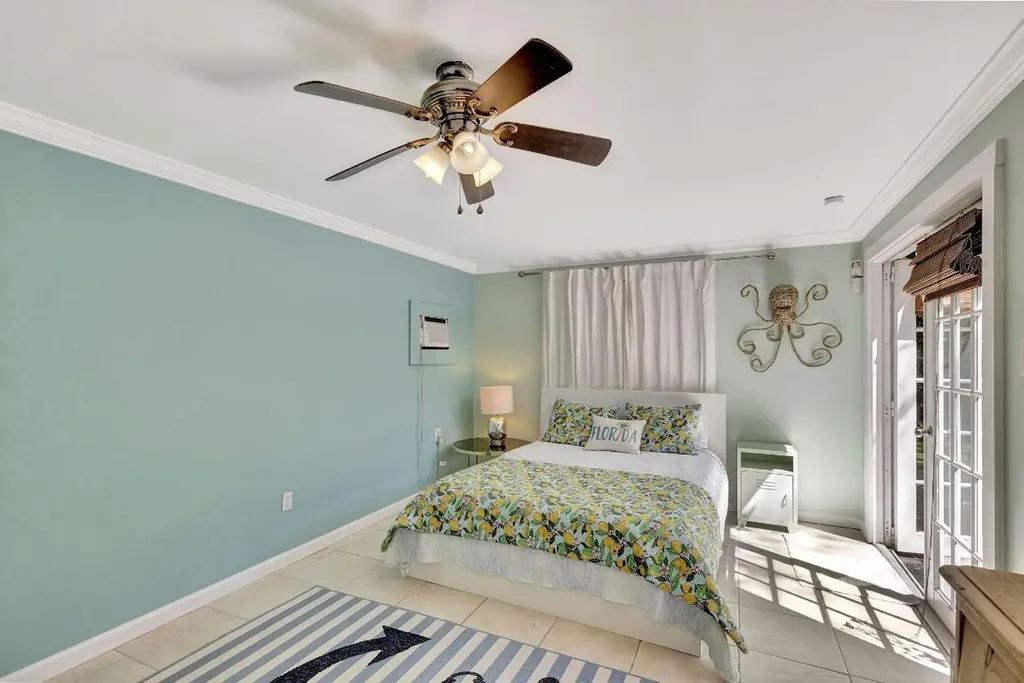 535 28th Street West Palm Beach FL 33407