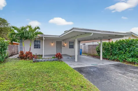 698 NE 36th Street Oakland Park FL 33334
