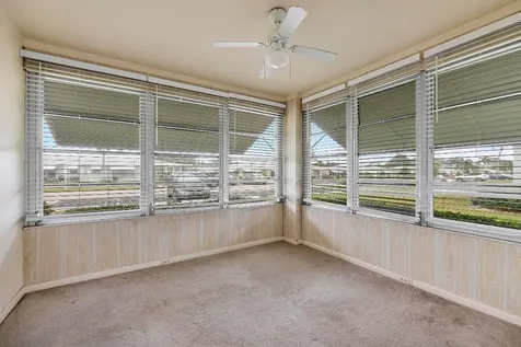 212 High Point Terrace W Delray Beach FL 33445