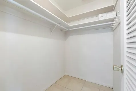 212 High Point Terrace W Delray Beach FL 33445