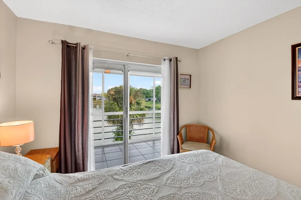 209 Somerset K West Palm Beach FL 33417