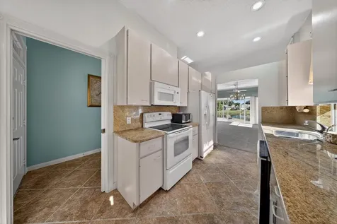 111 NW Bentley Circle Port St Lucie FL 34986