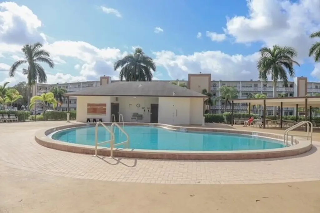 1011 Cornwall A Boca Raton FL 33434