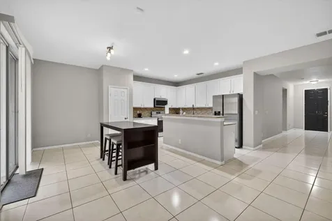 5806 NW Breezy Brook Court Port St Lucie FL 34986