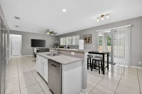 5806 NW Breezy Brook Court Port St Lucie FL 34986