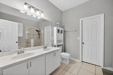 5806 NW Breezy Brook Court Port St Lucie FL 34986