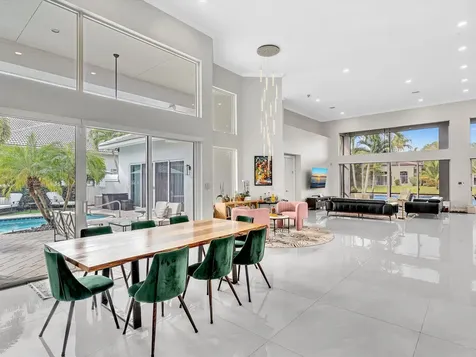6485 NW 32nd Way Boca Raton FL 33496