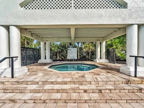 6485 NW 32nd Way Boca Raton FL 33496