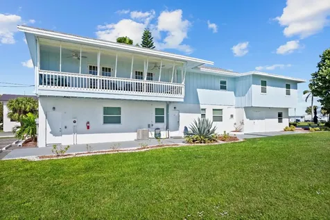 670 Hernando Street Fort Pierce FL 34949