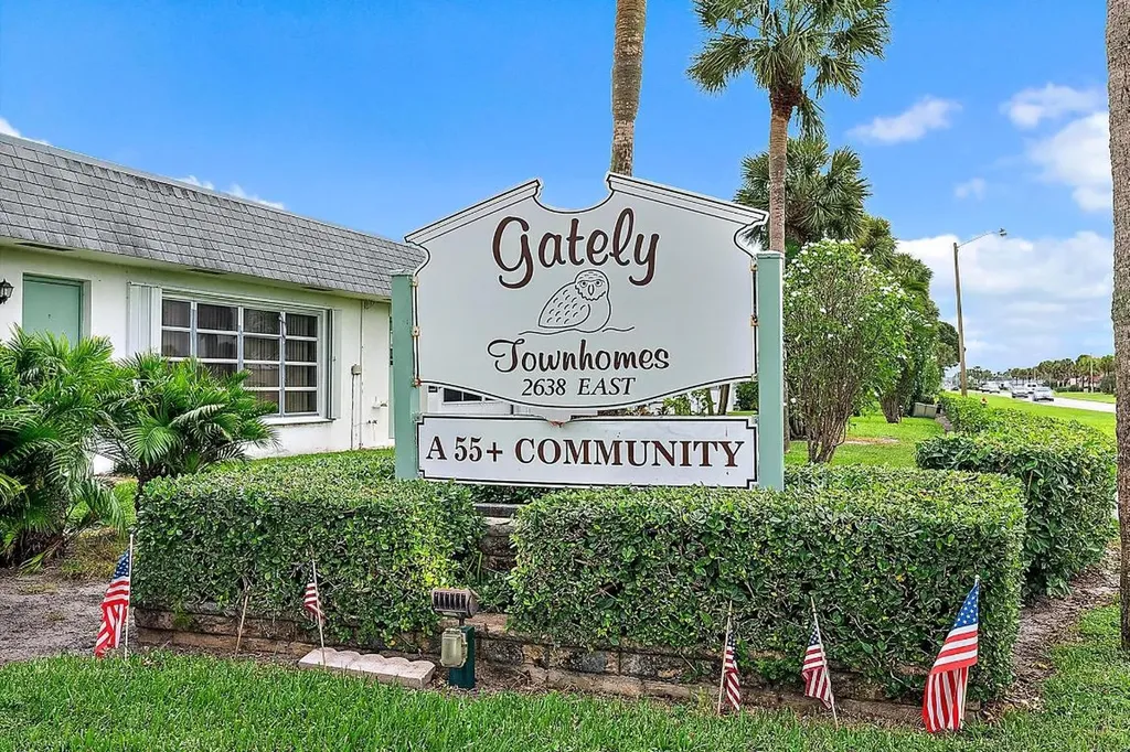 2638 Gately Drive E West Palm Beach FL 33415