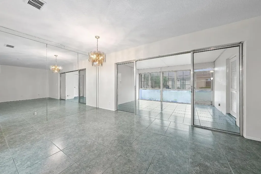 2638 Gately Drive E West Palm Beach FL 33415