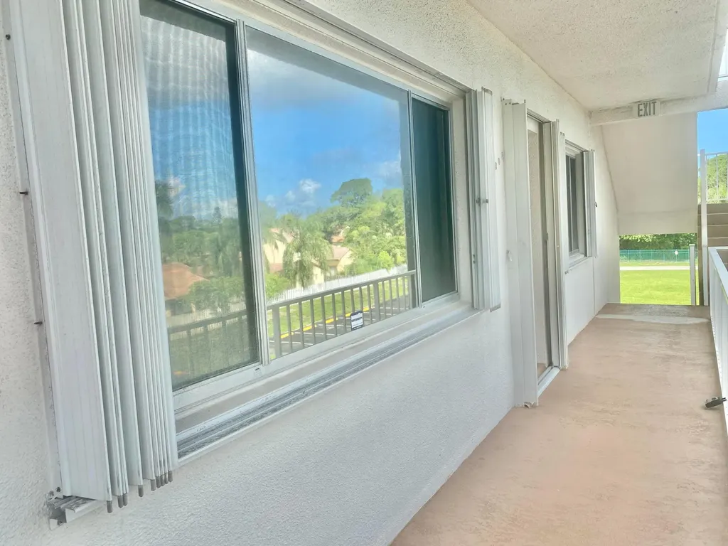 6289 Lear Drive Lake Worth FL 33462