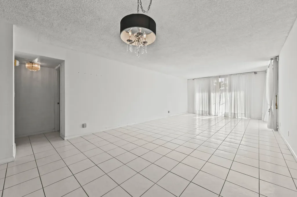 3581 S Ocean Boulevard South Palm Beach FL 33480