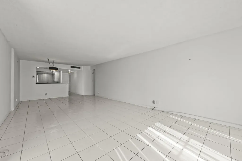 3581 S Ocean Boulevard South Palm Beach FL 33480