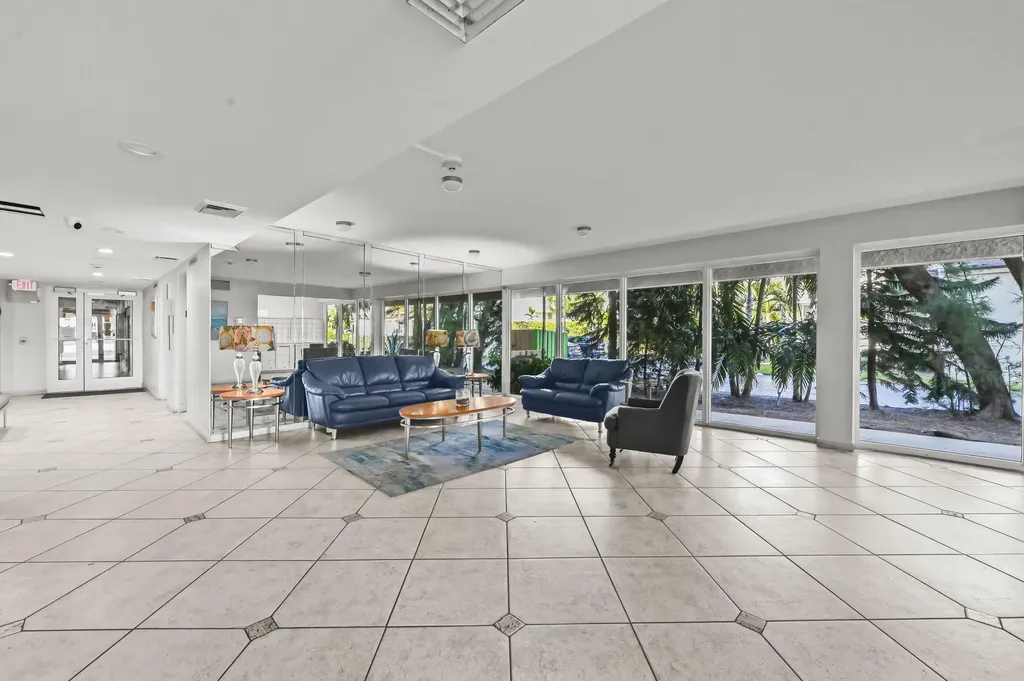 3581 S Ocean Boulevard South Palm Beach FL 33480